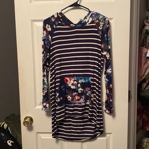 Lightweight hoodie top